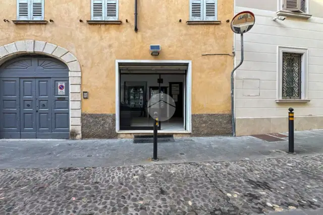 insertion image