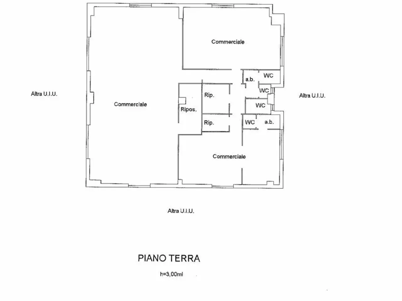 Negozio in Largo Salvatore Allende 8, Civita Castellana, {3} - Planimetria 1