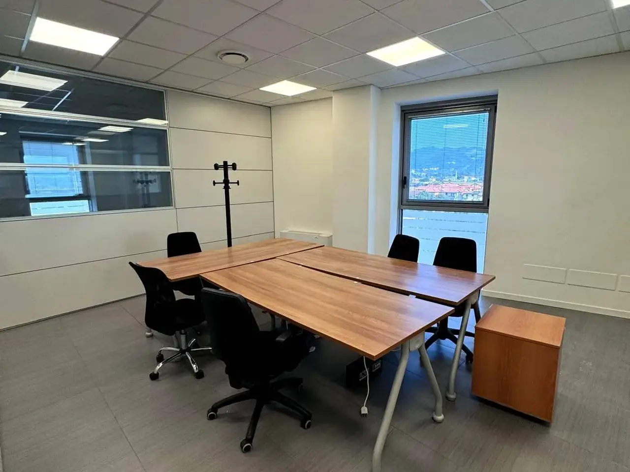 Ufficio in Via Marco Biagi 95, Terno D'Isola, {3} - Foto 1