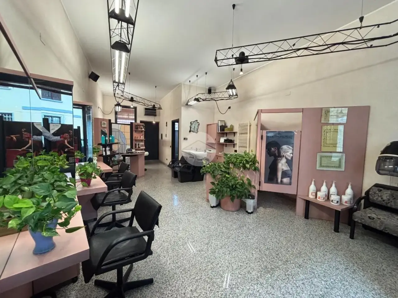 Negozio in Via Pretorio 47, Magenta, {3} - Foto 2