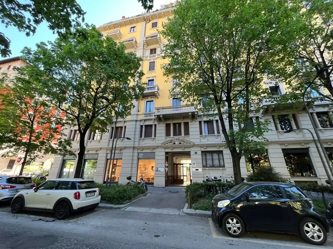 Negozio in Via Tiraboschi 8, Milano, {3} - Foto 2