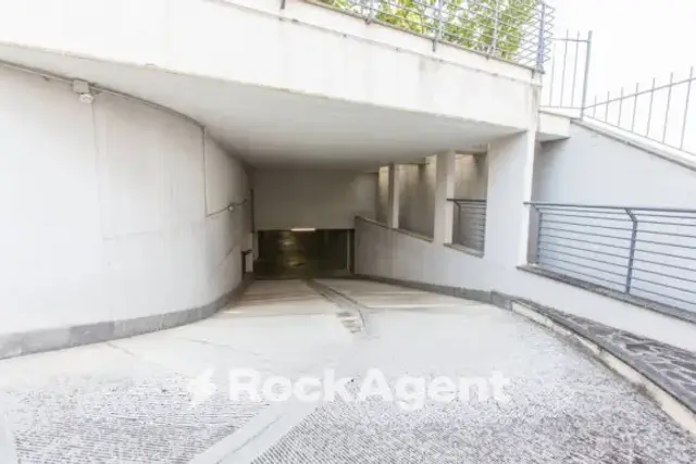 Garage - Parking slot in Via Mario Fasulo, Roma - Photo 1