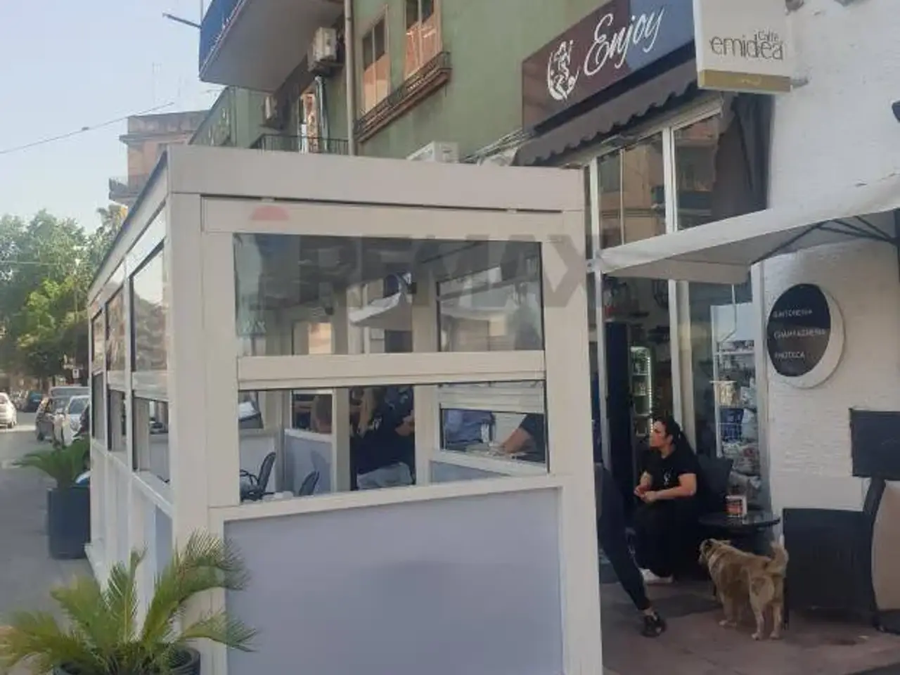 Negozio in Via Raimondello Orsini 26, Taranto, {3} - Foto 1