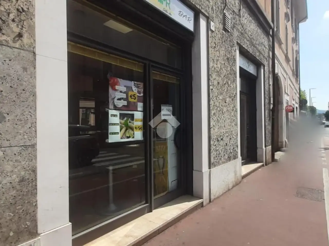Negozio in Via Milano 58, Brescia, {3} - Foto 1