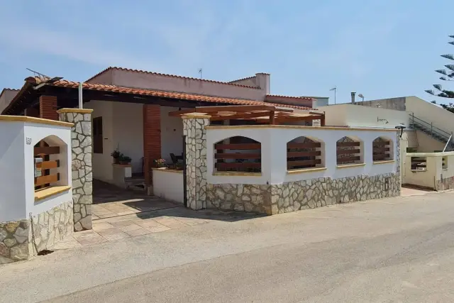 Villa in Via del Mediterraneo, Castelvetrano - Foto 1