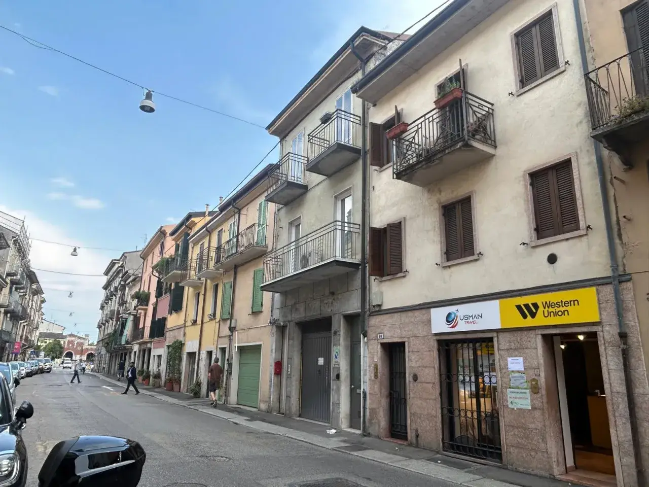 Negozio in Via San Nazaro, 40, Verona, {3} - Foto 1