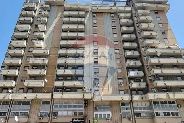 Appartamento in vendita, Via Montepellegrino 163, Palermo - Foto 1