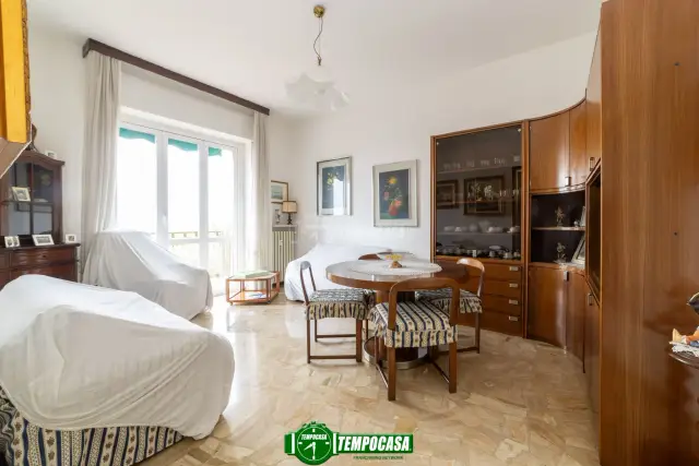 3-room flat in Via Giacomo Leopardi 3, Osio Sotto - Photo 1