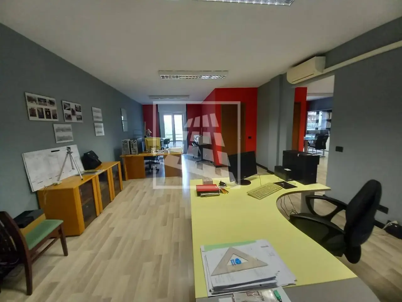 Ufficio in Via Gran Sasso d'Italia 10, Reggio nell'Emilia, {3} - Foto 1