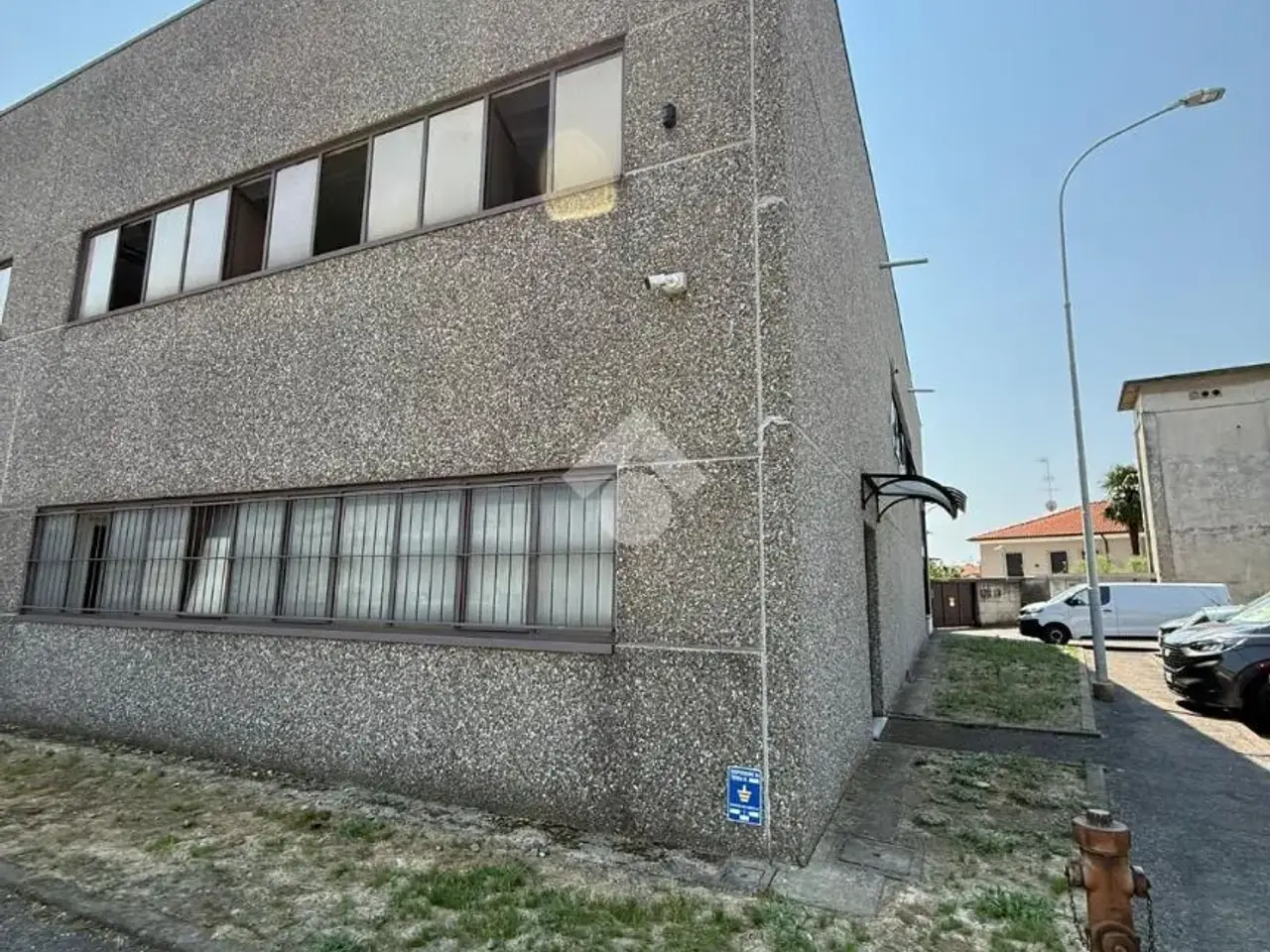 Capannone in Via Masaccio 10, Parabiago, {3} - Foto 1