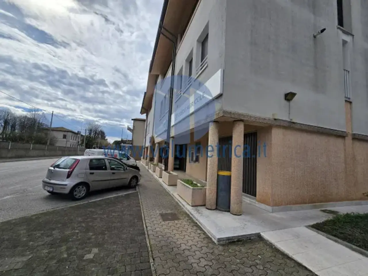 Negozio in Corso Italia 32, Ronchis, {3} - Foto 2