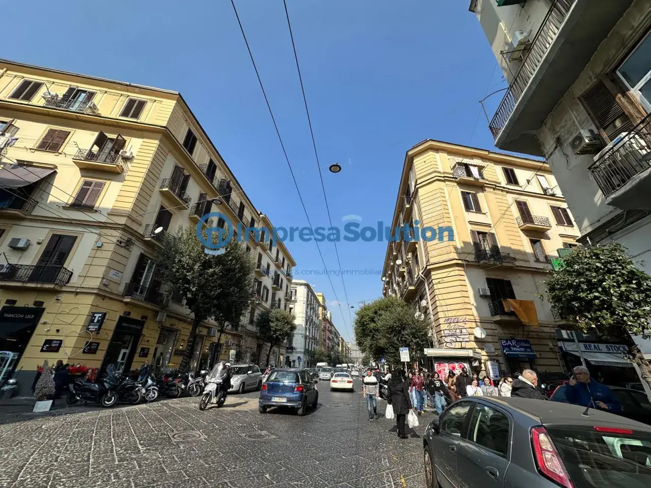 Negozio in Corso Giuseppe Garibaldi, Napoli, {3} - Foto 2