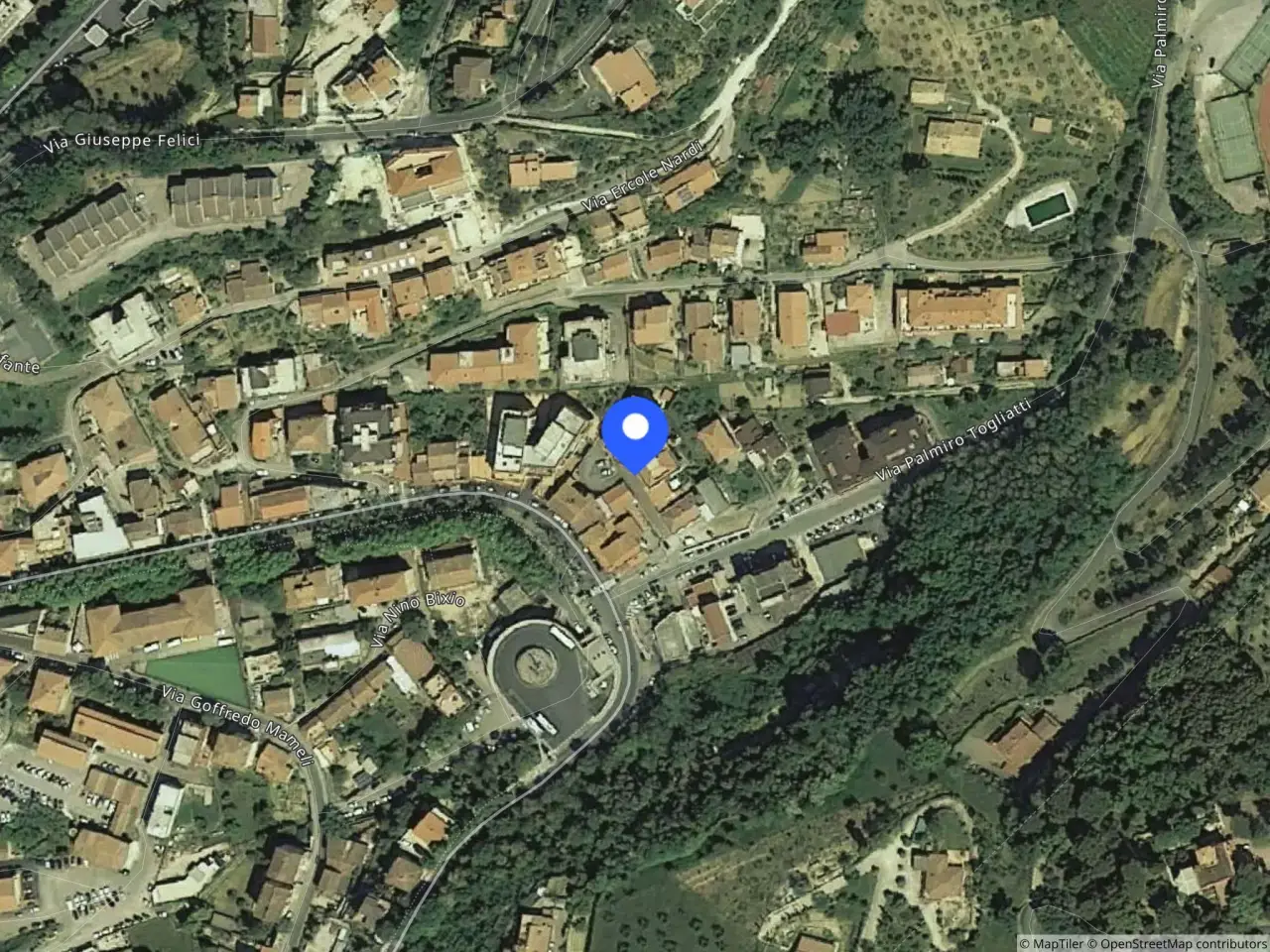 Negozio in Via Salvo d'Acquisto, 1, 02047 Poggio Mirteto Ri, Italia 1, Poggio Mirteto, {3} - Foto 2
