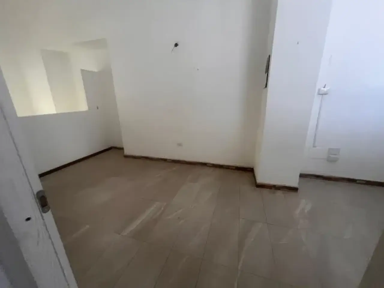 Agenzia di viaggi in Via Vittorio Veneto, Alghero, {3} - Foto 1