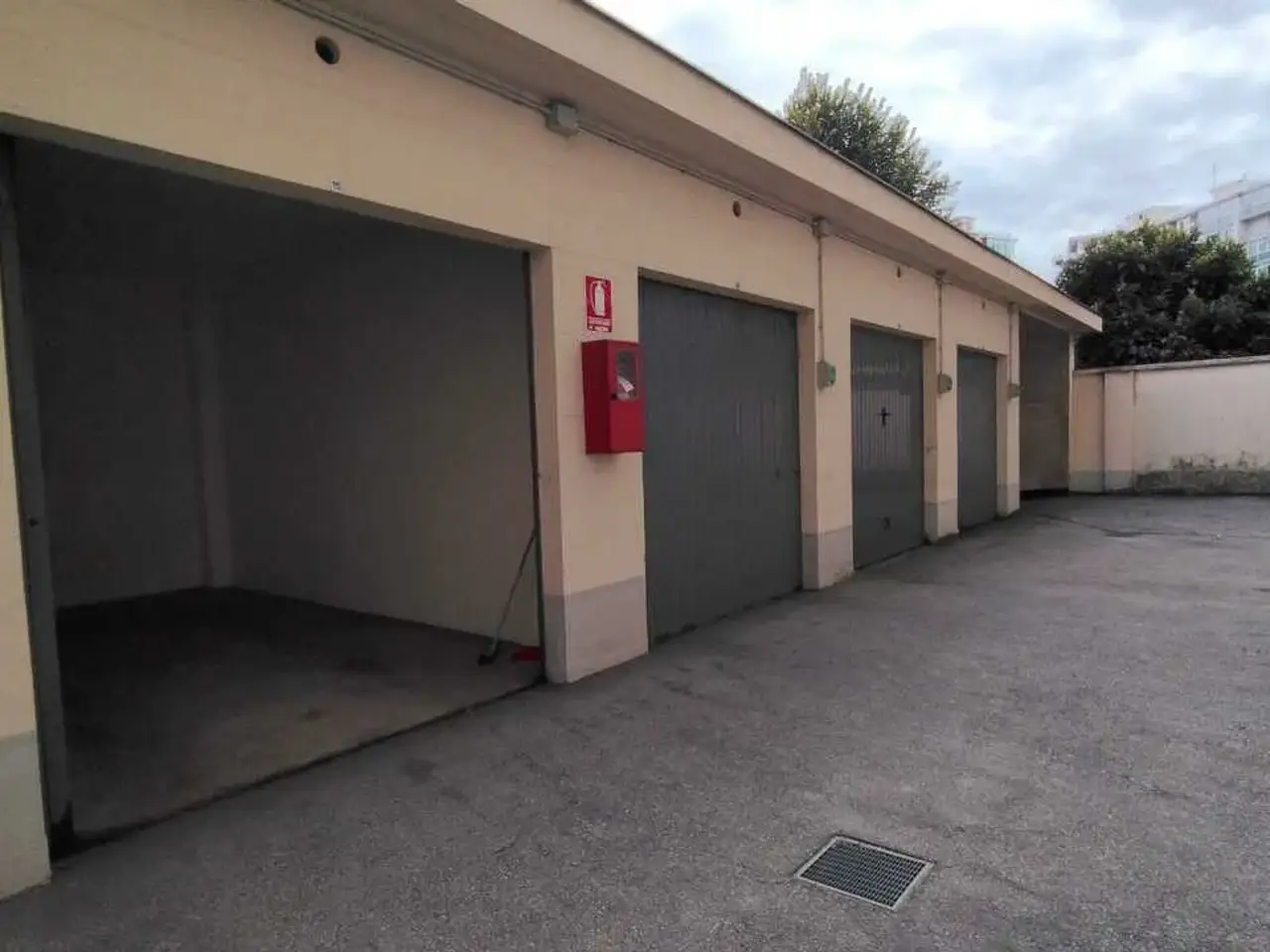Parcheggio chiuso in Via Monfalcone 157, Torino, {3} - Foto 1