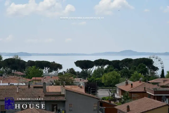 4-room flat in Via Antonio Gramsci, 331, Bolsena - Photo 1