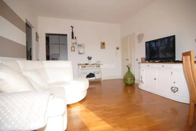 4-room flat, Livorno - Photo 1