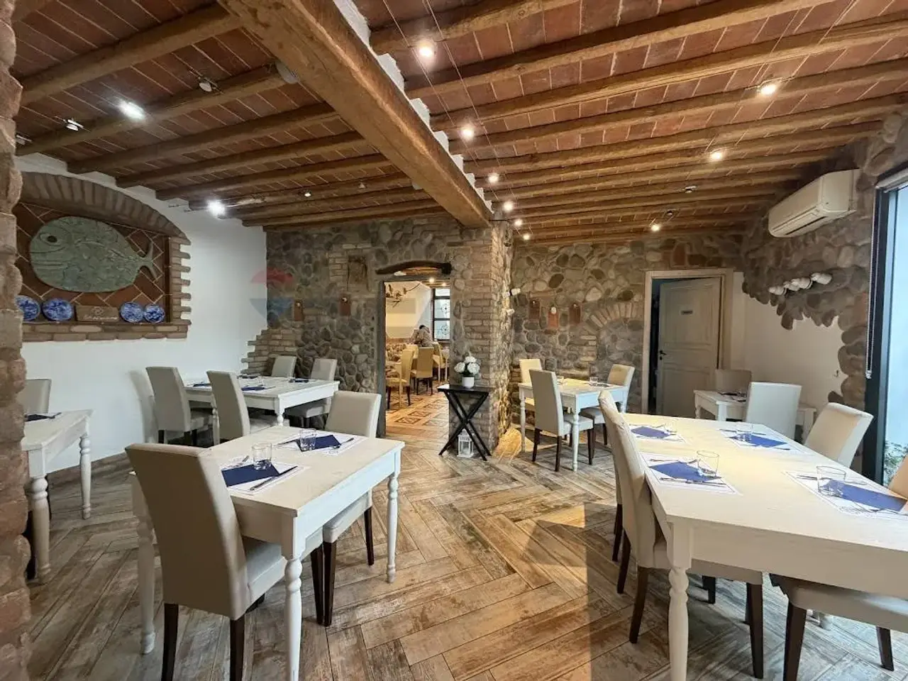 Esercizio commerciale in , Campi Bisenzio, {3} - Foto 1