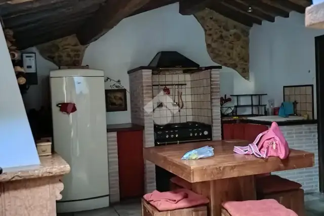 Zweizimmerwohnung in Via della Chiesa, Bellegra - Foto 1