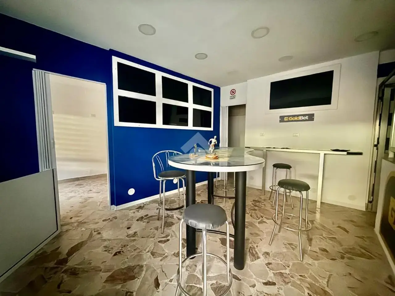 Negozio in Via Nazionale 253, Carini, {3} - Foto 2