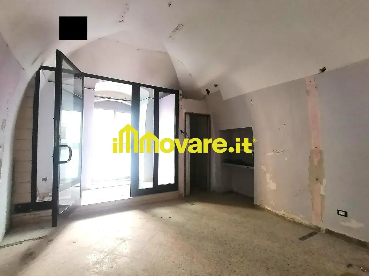Negozio in Corso Vittorio Veneto, Adelfia, {3} - Foto 1