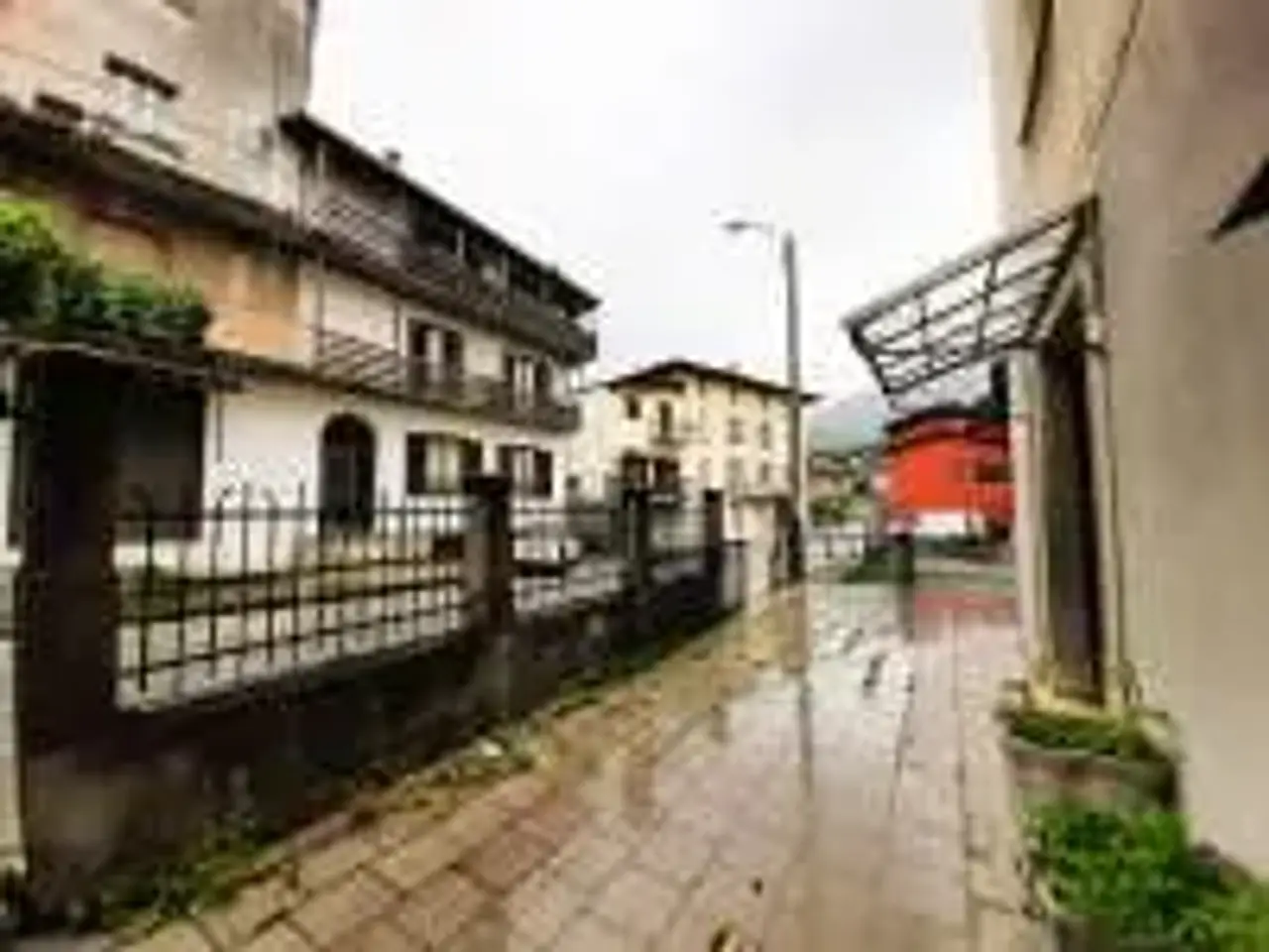 Esercizio commerciale in Tresivio Via Roma, Tresivio, {3} - Foto 2