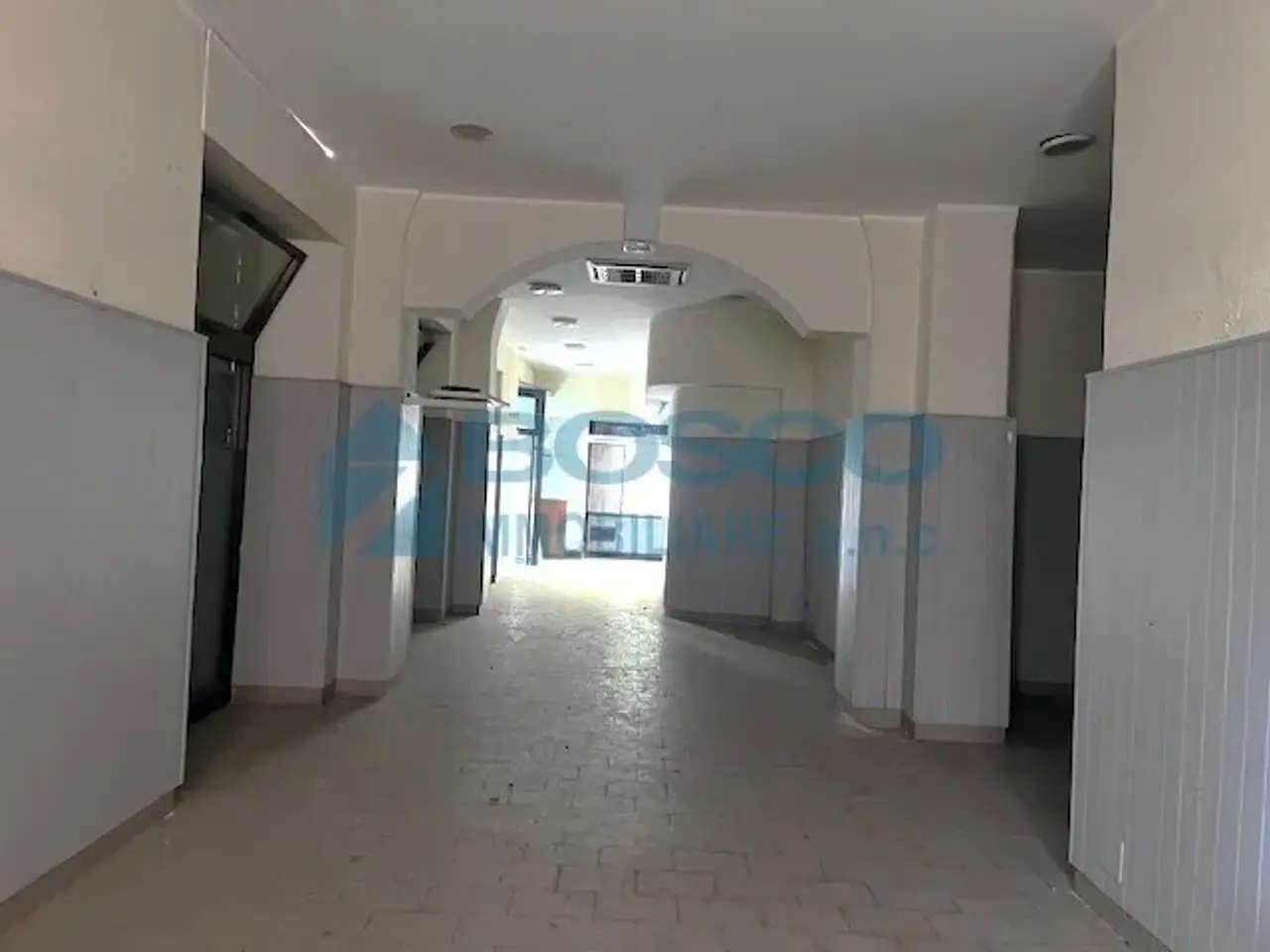 Negozio in Via Garibaldi  10, La Spezia, {3} - Foto 1