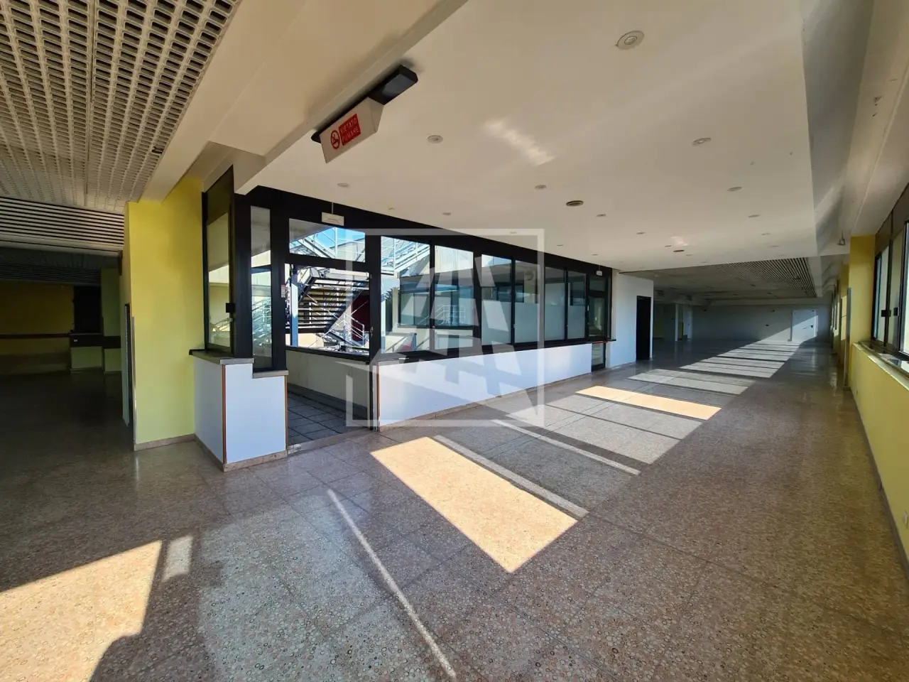 Ufficio in Via Guglielmo Oberdan 4, Reggio nell'Emilia, {3} - Foto 1