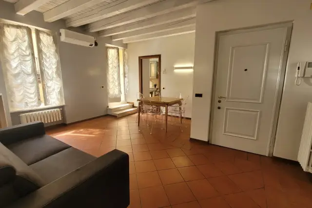 insertion image