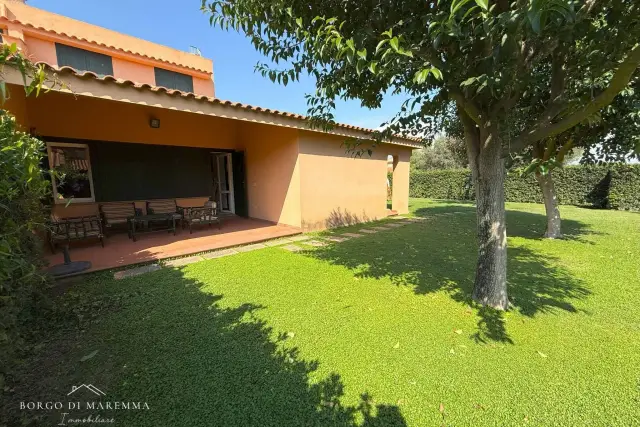 Villa a schiera in Strada delle Graticciare, Montalto di Castro - Foto 1