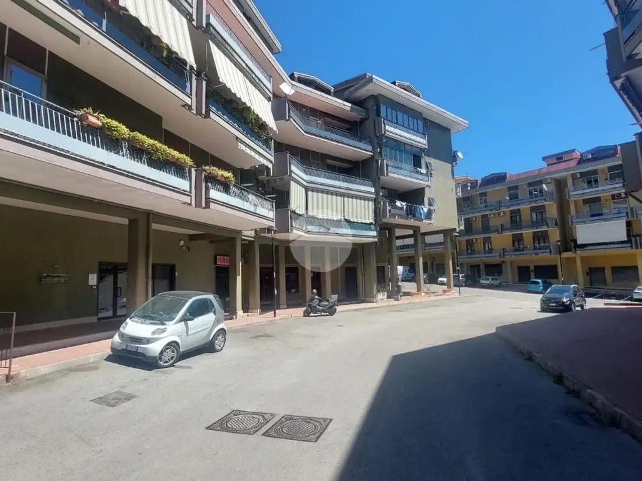 Negozio in Via della Quercia 46, Pellezzano, {3} - Foto 2
