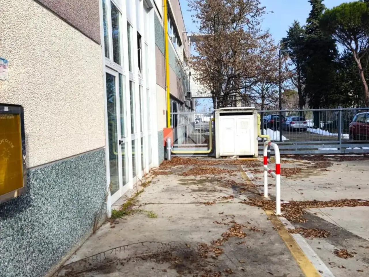 Palazzina commerciale in Via Innocenzo Golfarelli, Forli', {3} - Foto 2