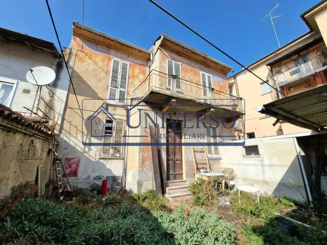 Villa in Via Dorino Mazza 18, Voghera - Foto 1