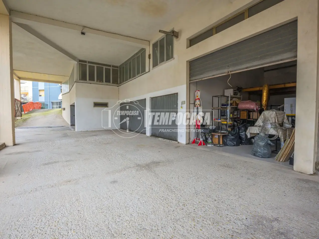 Magazzino in Via San Giovanni Bosco, Porto Sant'Elpidio, {3} - Foto 1