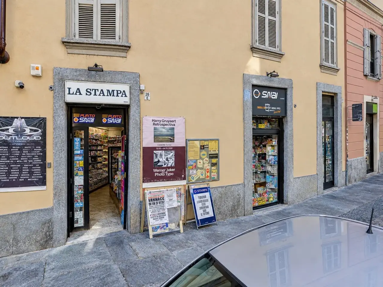 Esercizio commerciale in Via Cesare Balbo  26, Torino, {3} - Foto 1