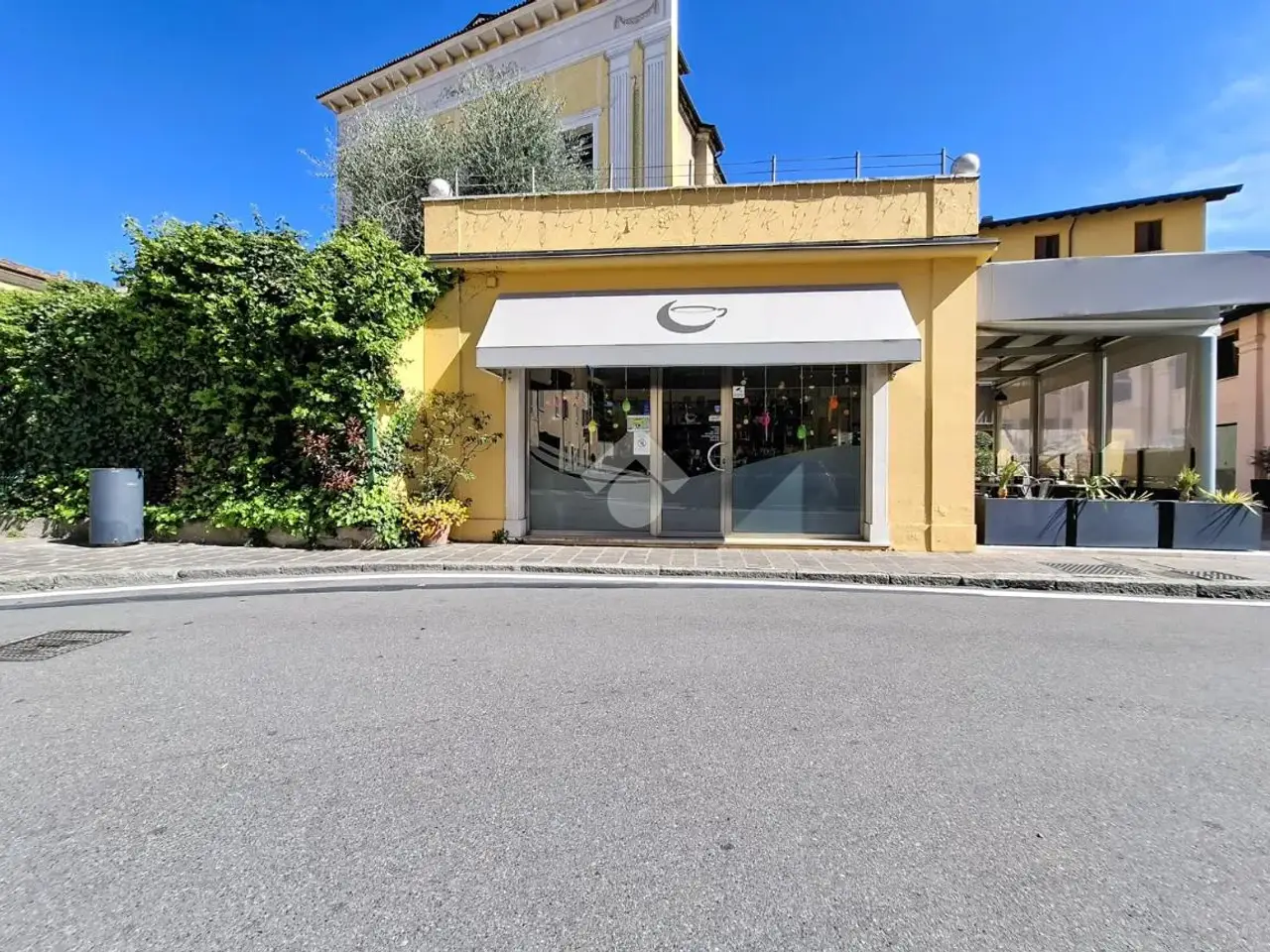 Negozio in Via Tommaso dal Molin 3, Desenzano Del Garda, {3} - Foto 1