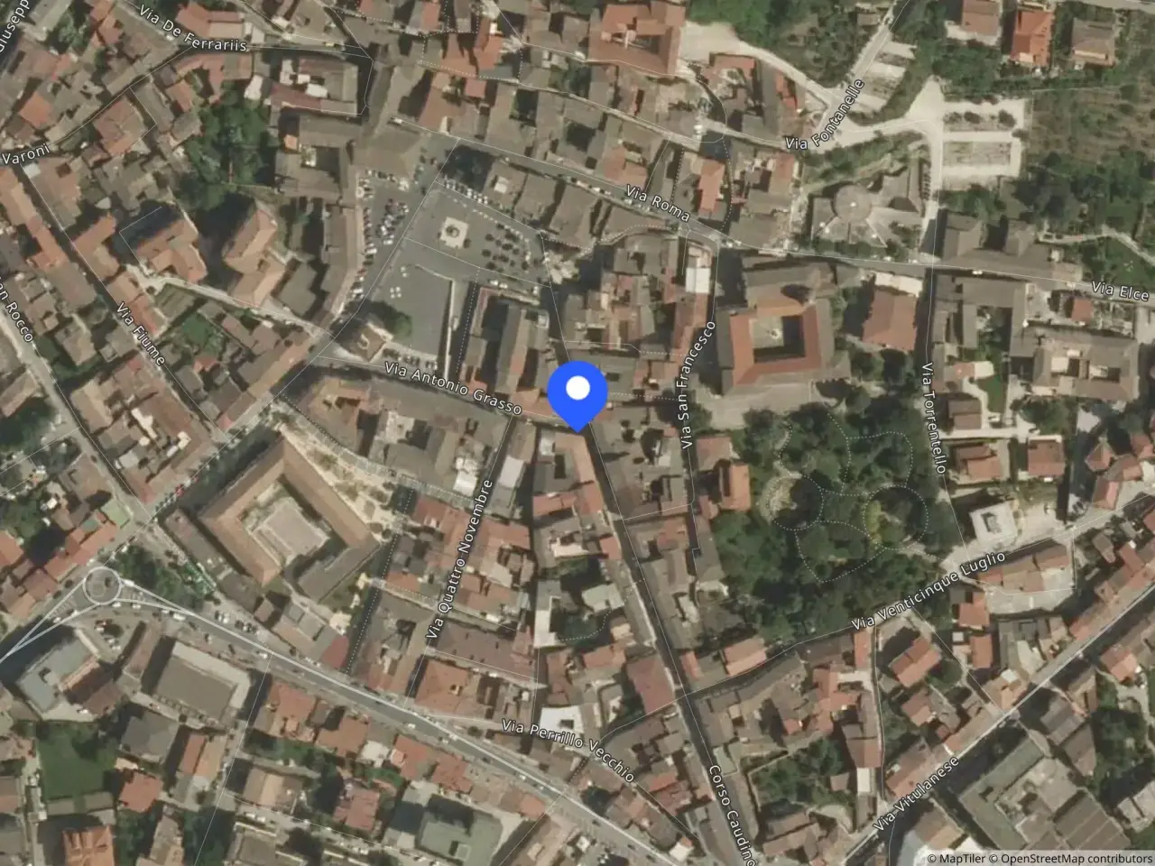 Ufficio in Corso Caudino, 90/92 90, Montesarchio, {3} - Foto 2