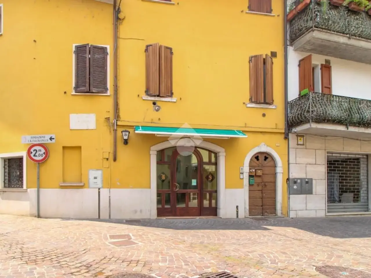 Negozio in Piazza Martiri della Liberta 14, Vobarno, {3} - Foto 1