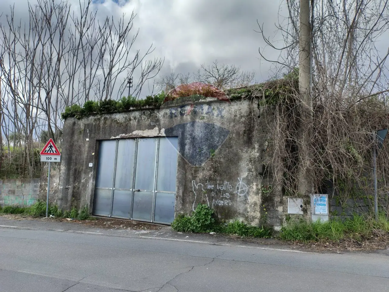 Magazzino in Via Paracquara 9, Zafferana Etnea, {3} - Foto 1