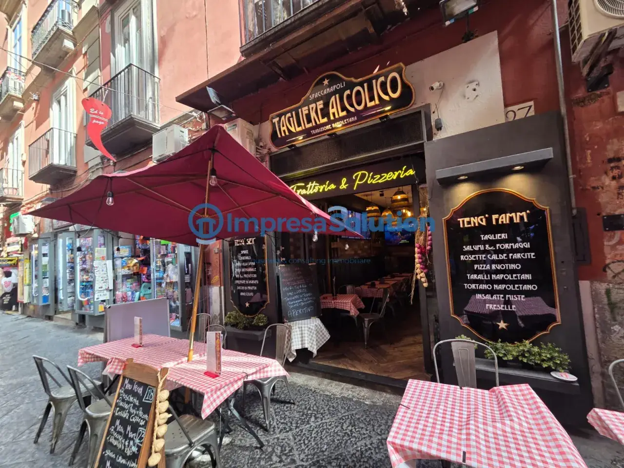 Alimentari - Gastronomia in Via Domenico Capitelli, Napoli, {3} - Foto 1