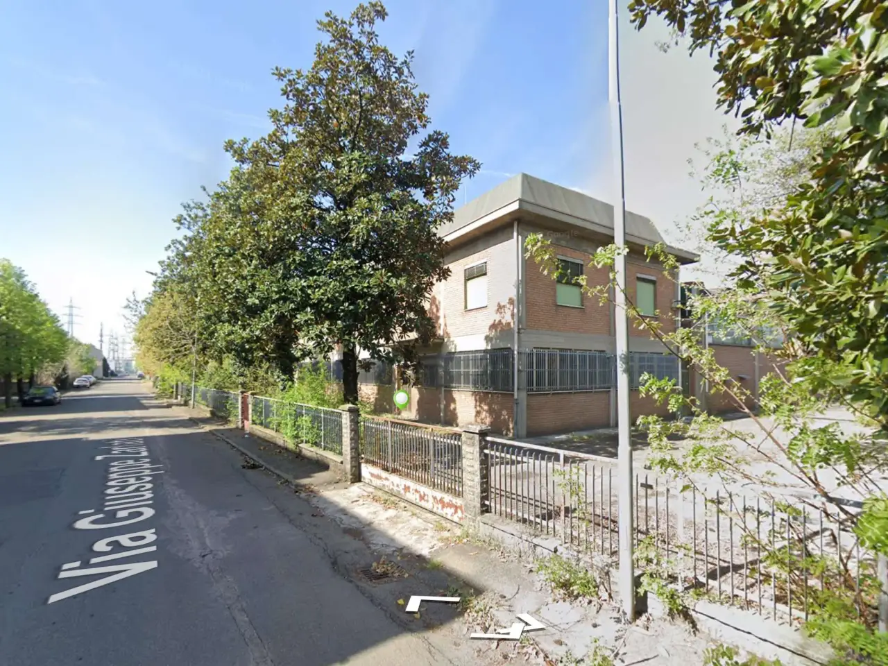 Capannone in Via Zarlati 100., Modena, {3} - Foto 2