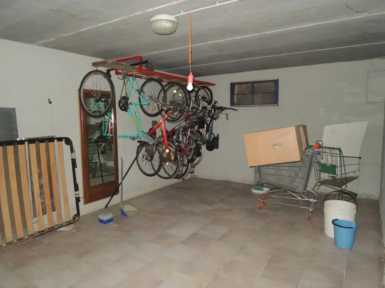 Magazzino in Via Muzza Corona, Castelfranco Emilia, Modena, Castelfranco Emilia, {3} - Foto 2