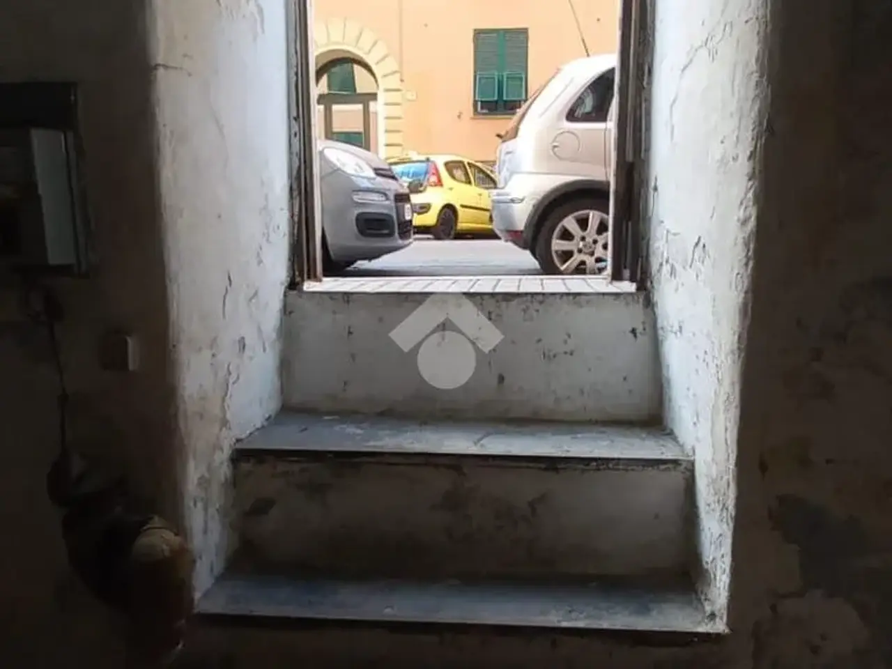 Magazzino in Via della Libertà 34, Genova, {3} - Foto 2