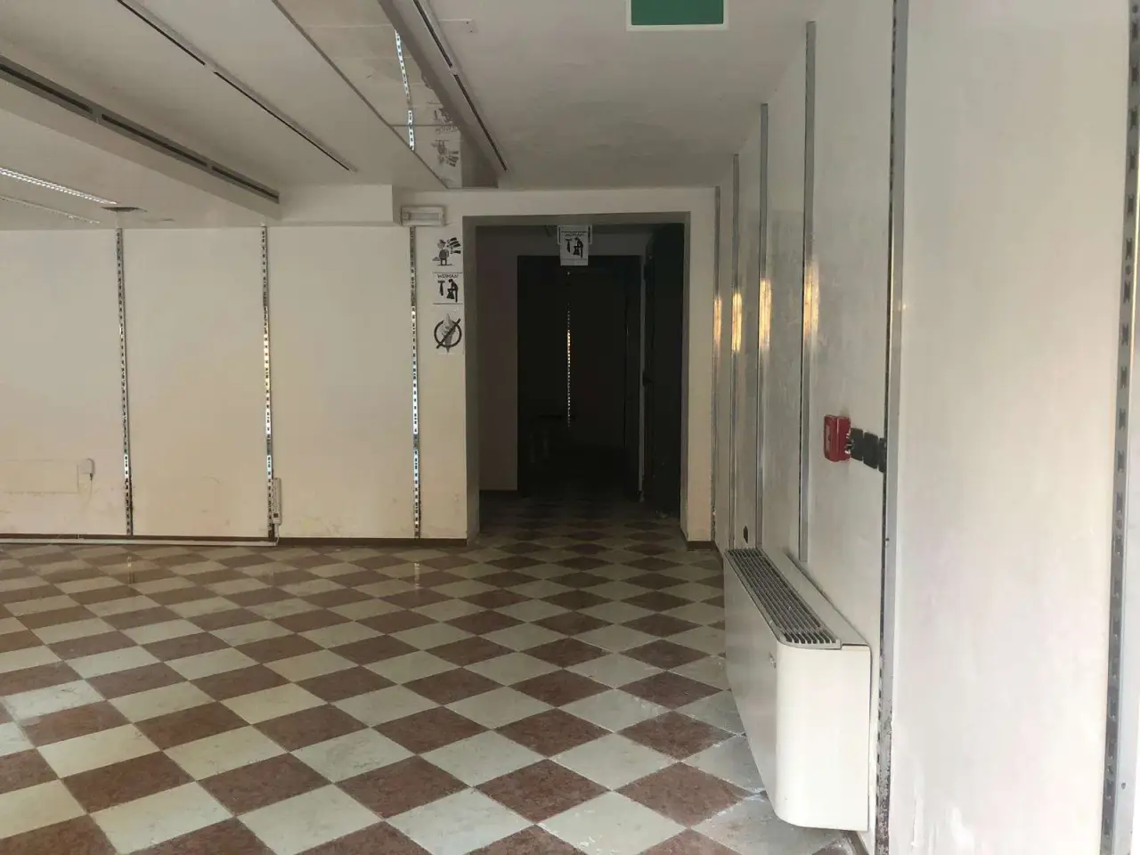 Negozio in Campiello dei Meloni , Venezia, {3} - Foto 1