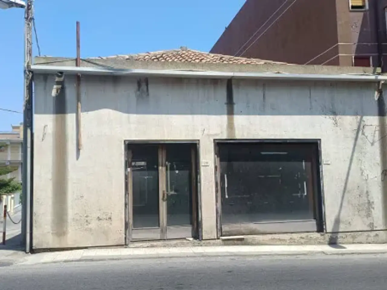 Negozio in Via Nazionale 101, Villafranca Tirrena, {3} - Foto 2