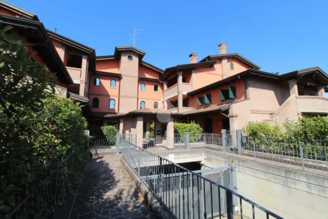 Dreizimmerwohnung in Via Maria Montessori 25, Cadelbosco di Sopra - Foto 1