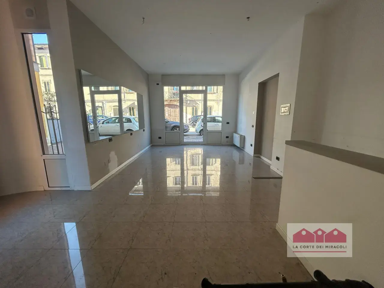 Negozio in Via Sarpi 10, Vicenza, {3} - Foto 1