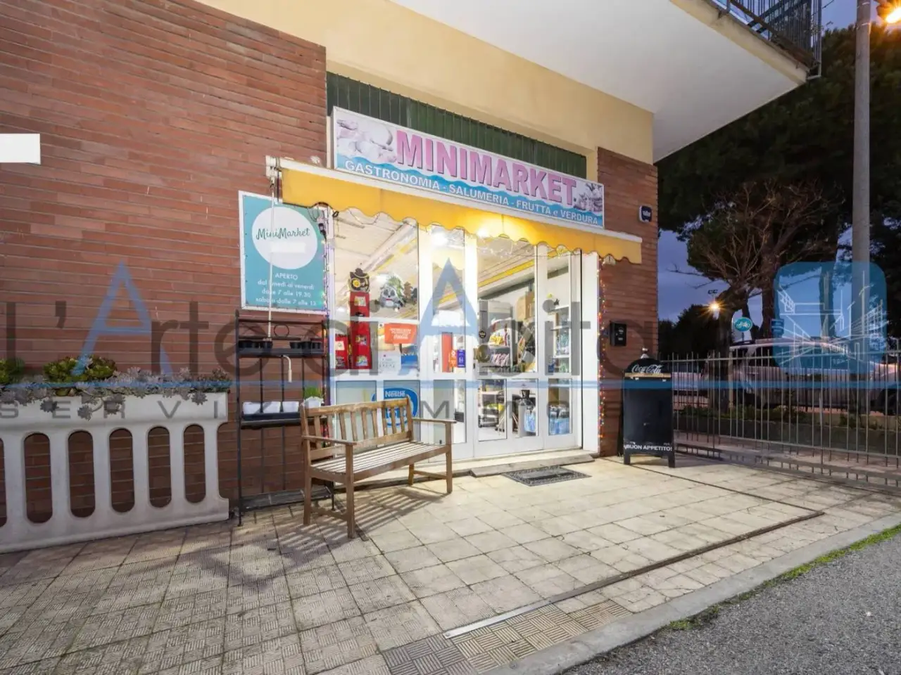 Negozio in Via Padulli, Rimini, {3} - Foto 1