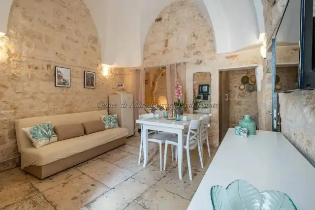 4-room flat in Piazzale Domenico Colucci, Ostuni - Photo 1