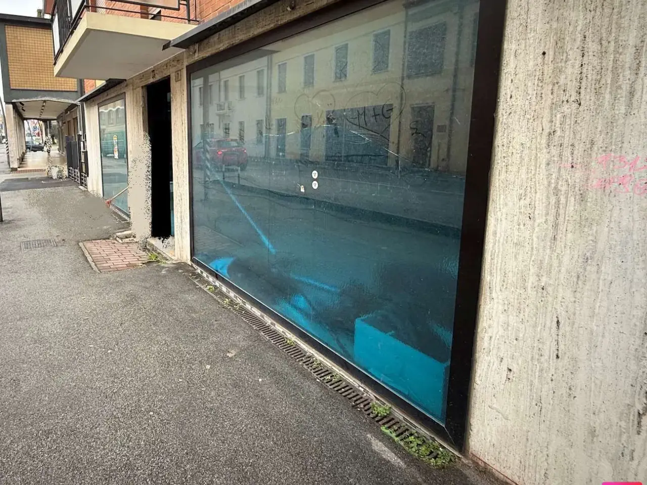 Negozio in Viale Europa 10, Piove di Sacco, {3} - Foto 1